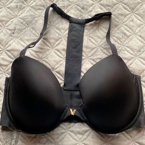 Body by Victoria, Victorias Secret, lightly lined full coverage Razorback bra